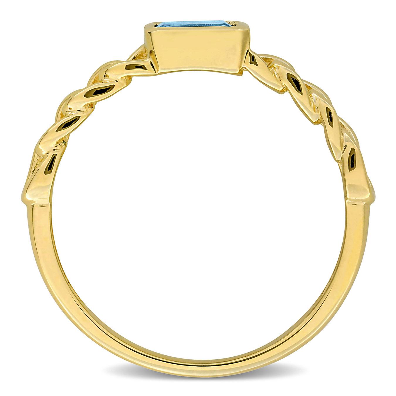Julianna B 14K Yellow Gold London Blue Topaz Link Ring