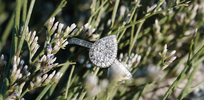 SPRING DIAMOND BRIDAL